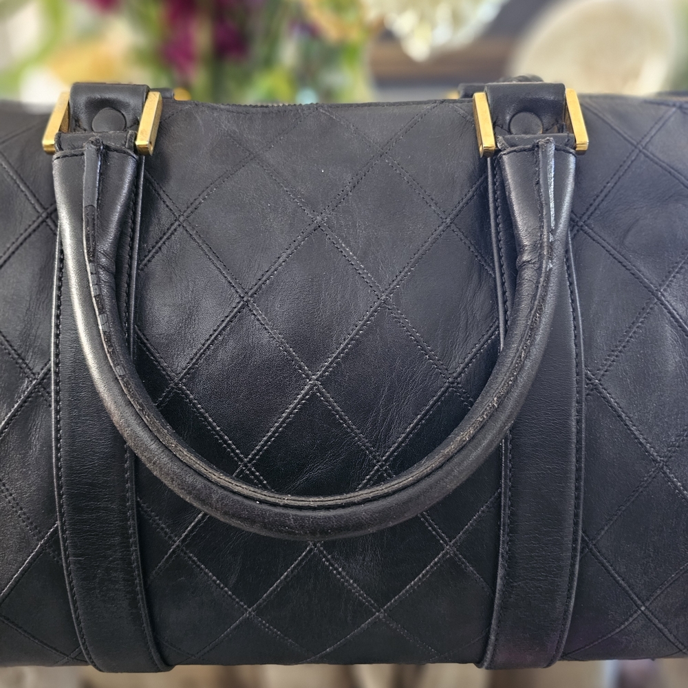 Chanel Black Quilted Leather Handbag - Picture 4 of 14